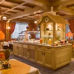 Zum Loewen - Unteres Wirtshaus 3*