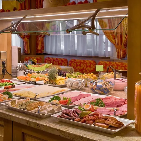 Hotel Zum Löwen - Unteres Wirtshaus 3*