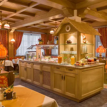 Zum Loewen - Unteres Wirtshaus 3*