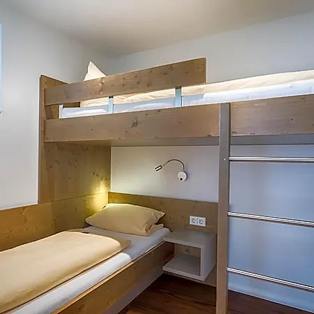 فندق Zum Lowen - Unteres Wirtshaus 3*